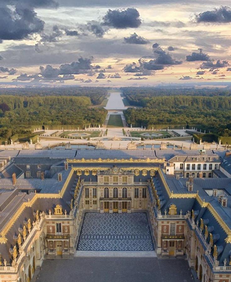 Les Mansardes Du Roi - Tout Proche Chateau Wersal Zewnętrze zdjęcie